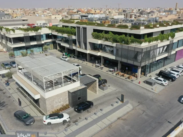 Tal Plaza